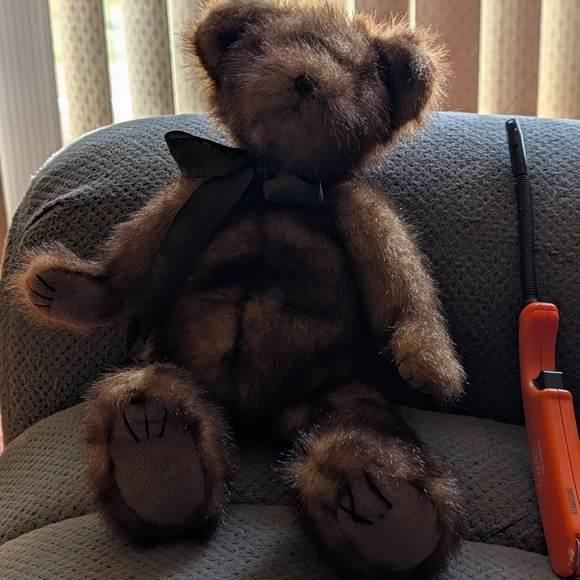 Collectible Boyds Bears Brown Stuffed Animal with Green Ribbon - Picture 2 of 5